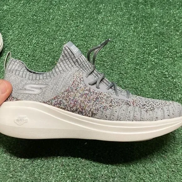 Skechers Go Run fast dazzle running shoes women’s size 7.5 (OKPM-11-084) - Picture 6 of 12